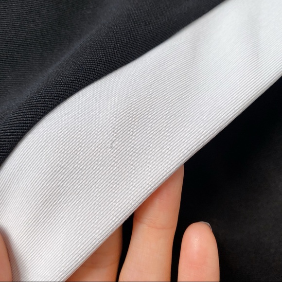 🔲 TALLY WEIJL WHITE BLACK ASYMMETRICAL HIGH WAIST FITTED MINI SKIRT! - Picture 8 of 9